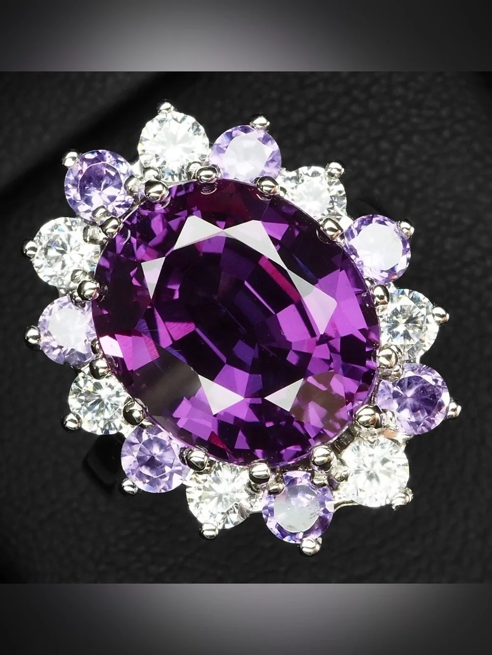 Pleocroic Purple Sapphire & white sapphire ring 14k 925 size 6 , carats at 9.03
